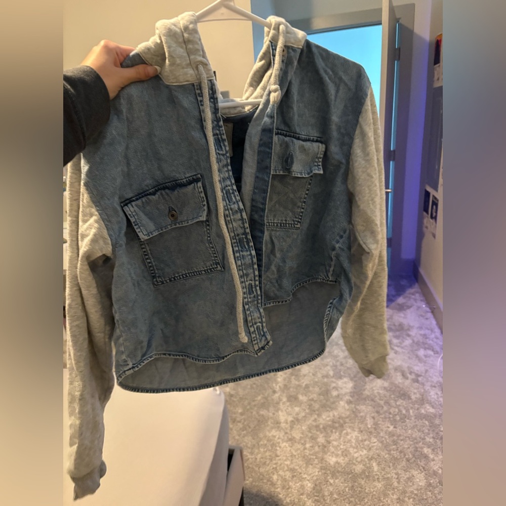 American Eagle Outfitters Blue and Gray Hooded Jacket
